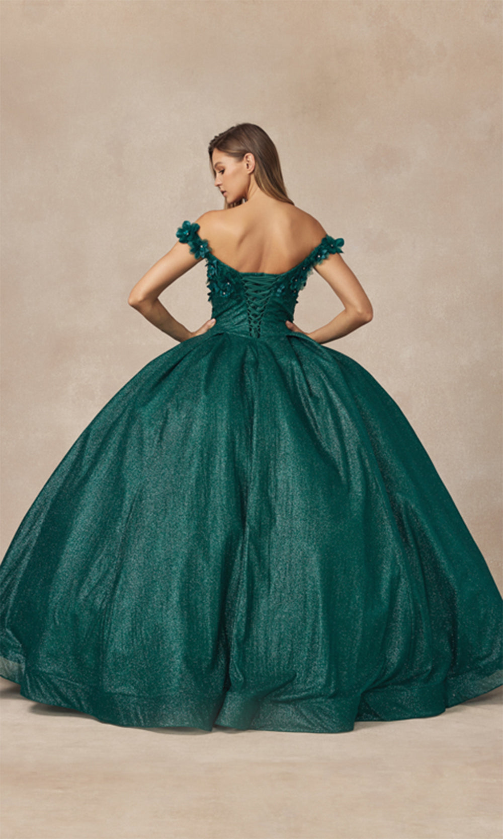 Juliet 1433 Emerald Green