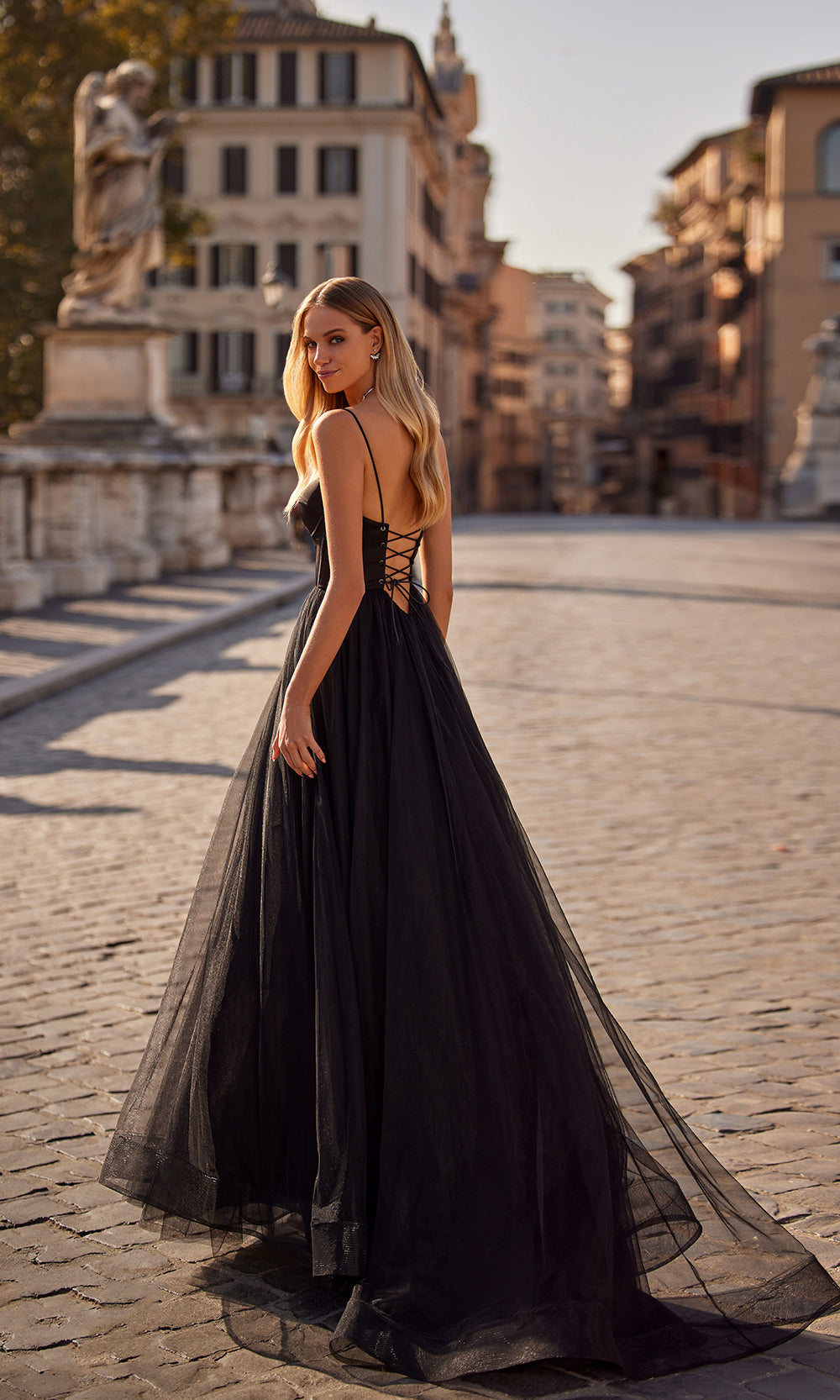 La Femme 32065 Black