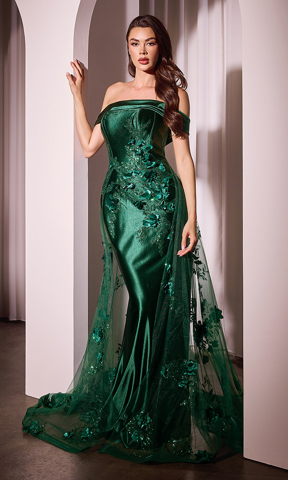 Ladivine J876 Emerald