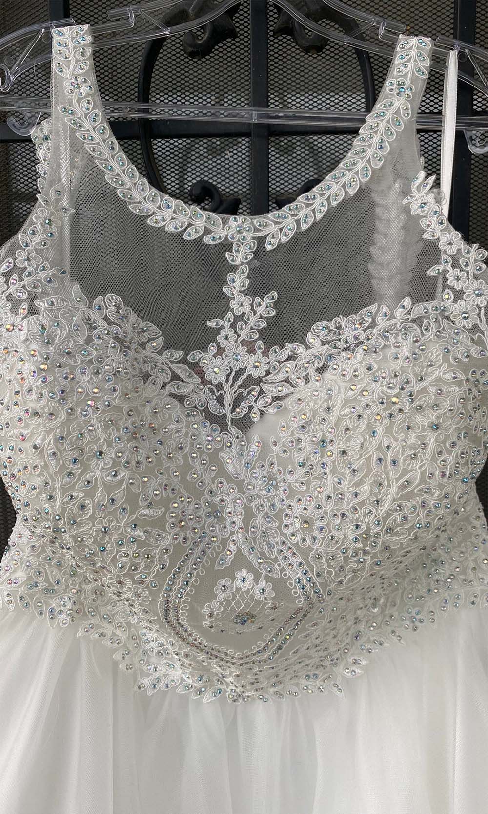 Ladivine UJ0119 Off White