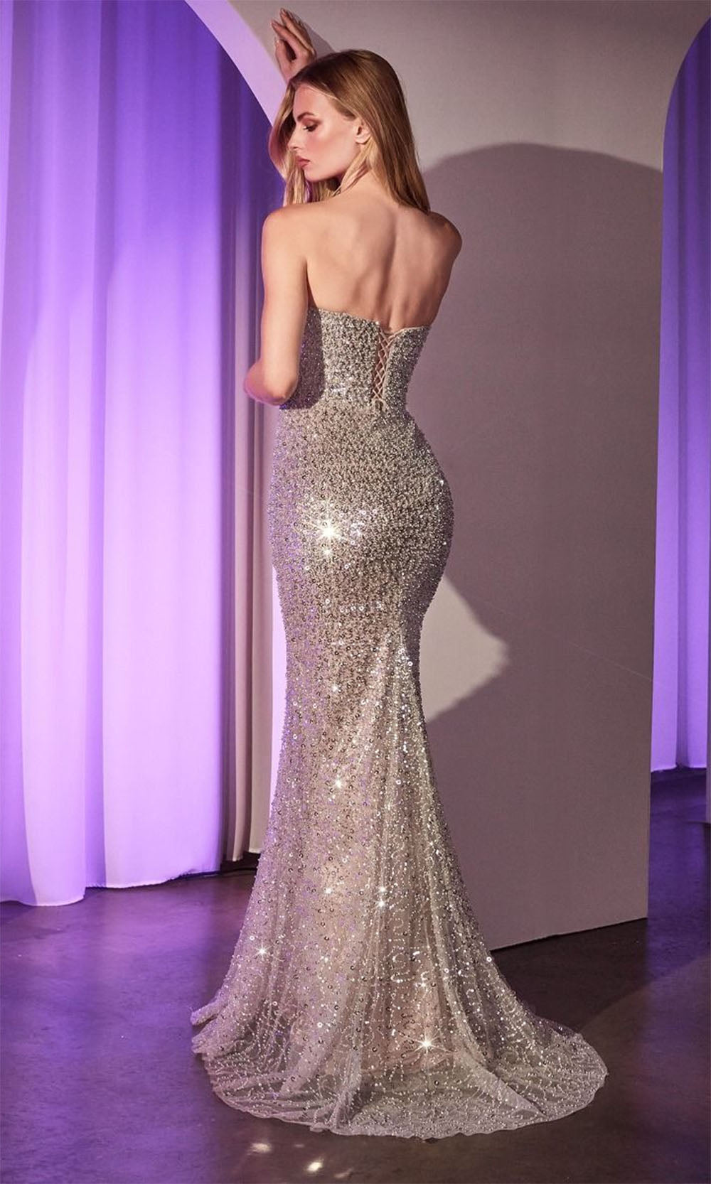 Ladivine CC385  Silver Nude