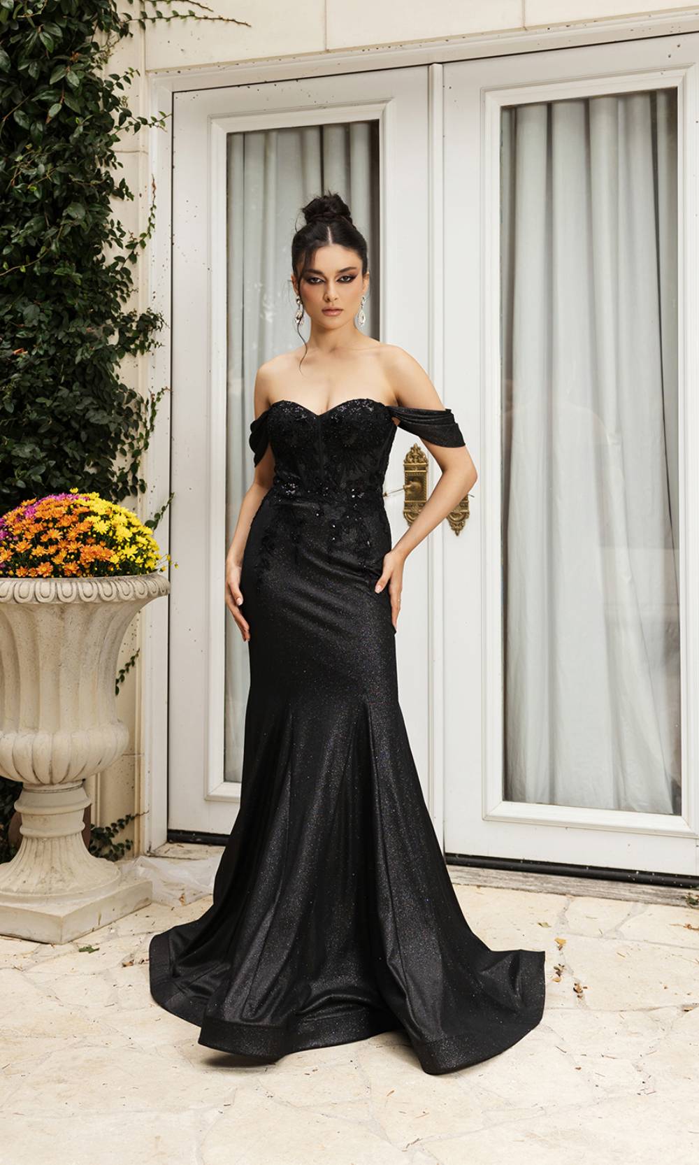 May Queen MQ2104 Black