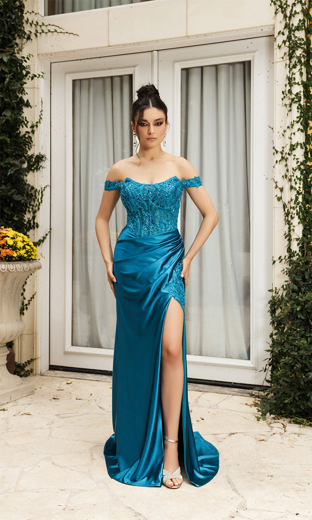 May Queen RQ8183 Teal Blue