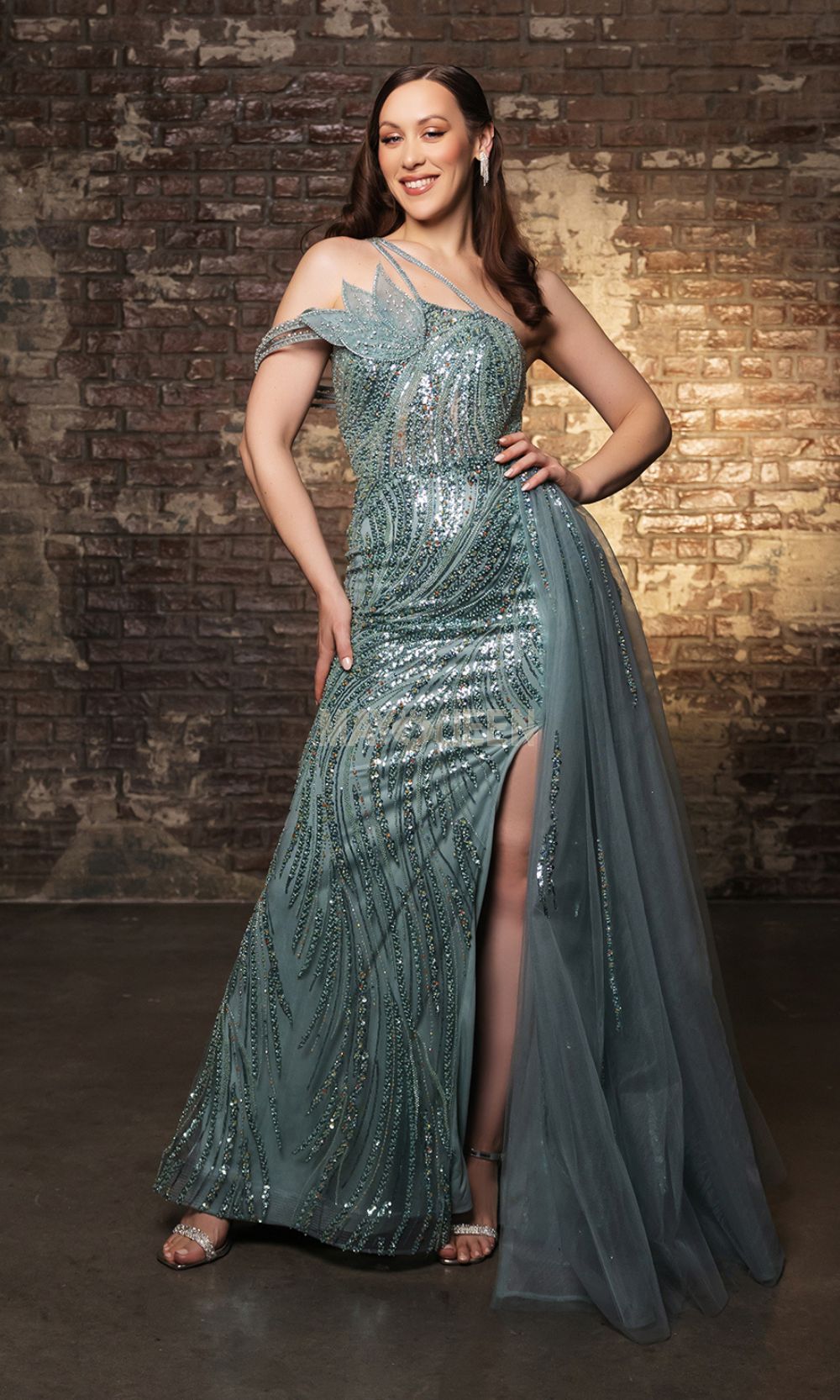 May Queen RQ8177 Sage