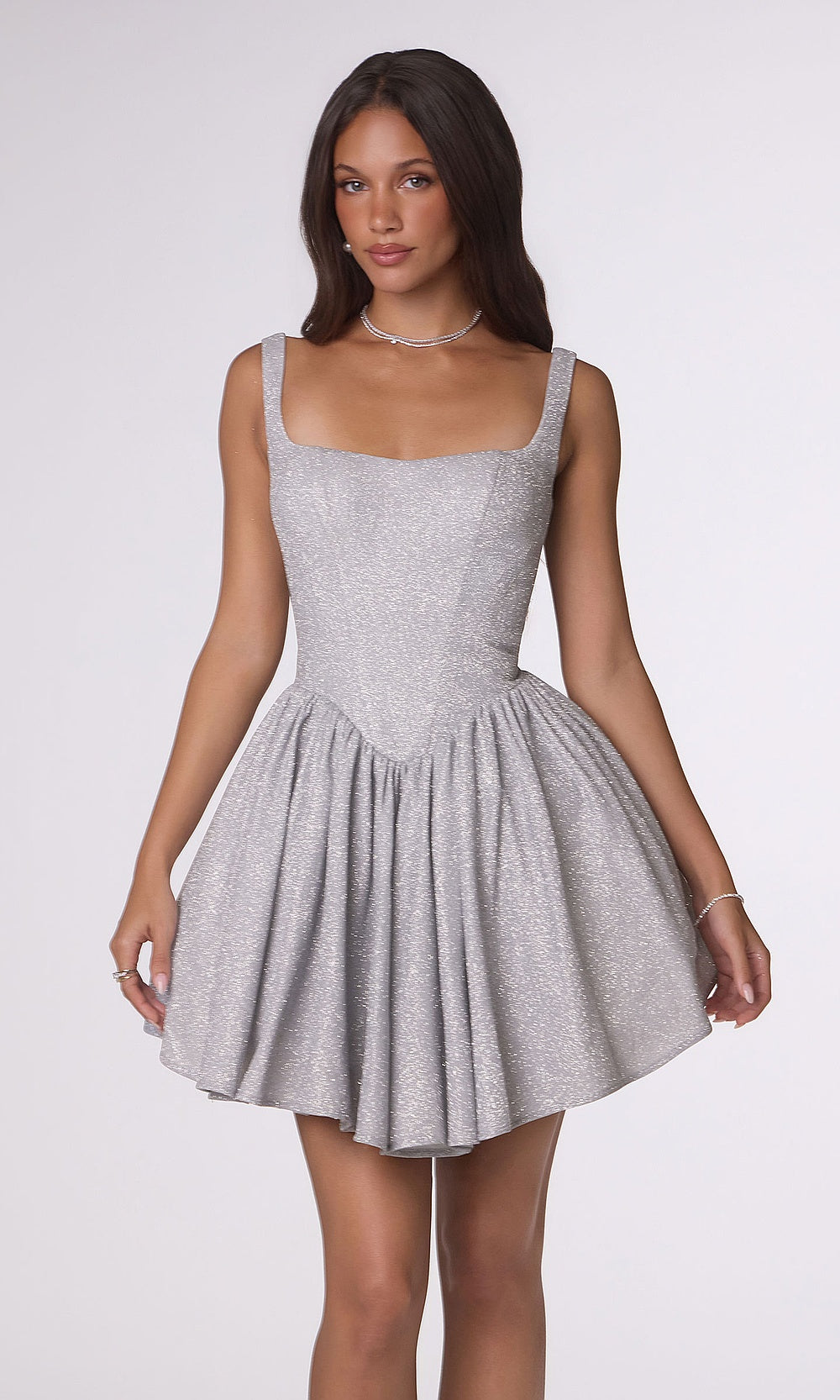 LaDivine T738 silver — side-angle view capturing the skirt and fit