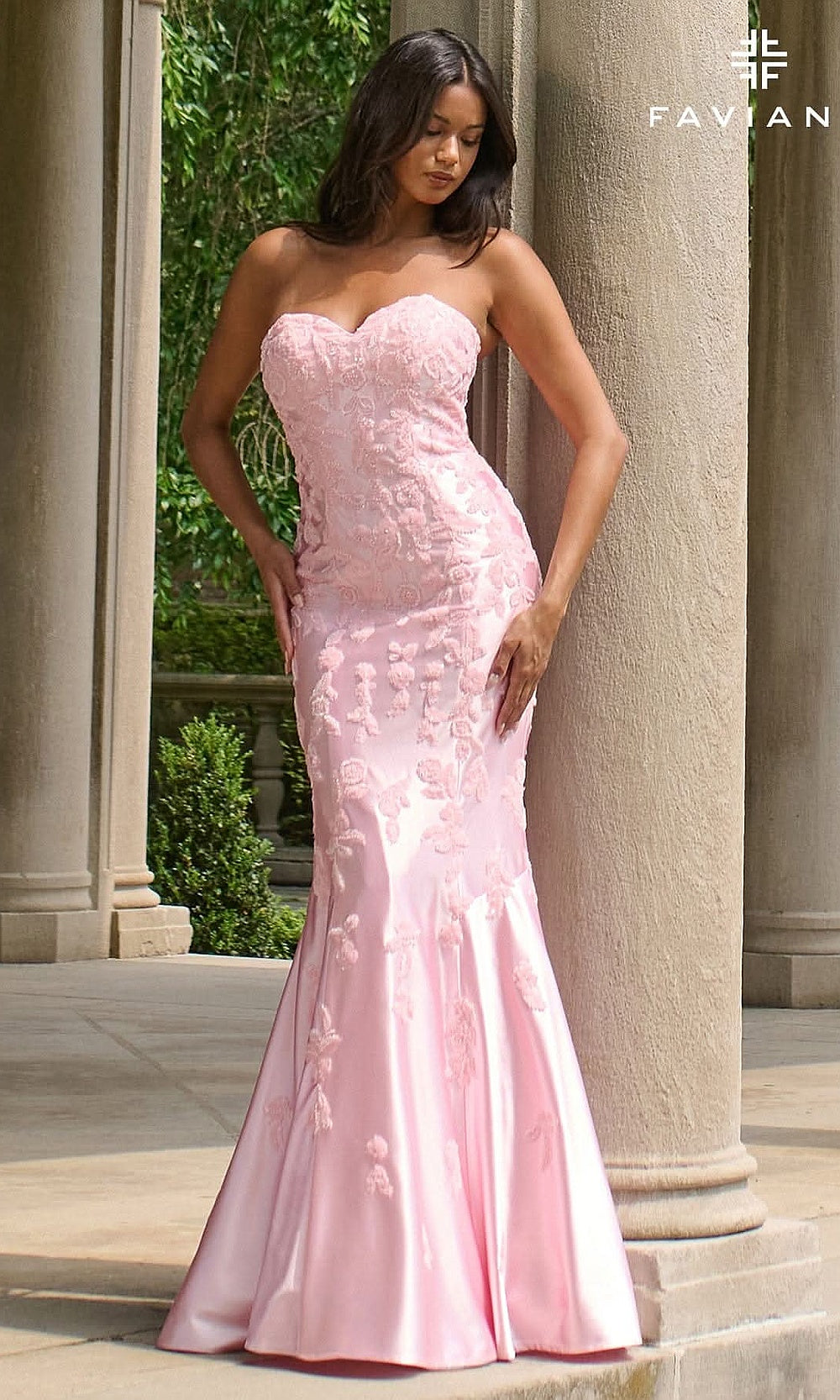 Faviana 11271 Strapless Sweetheart Mermaid Gown with Beaded Floral Appliqués & Train