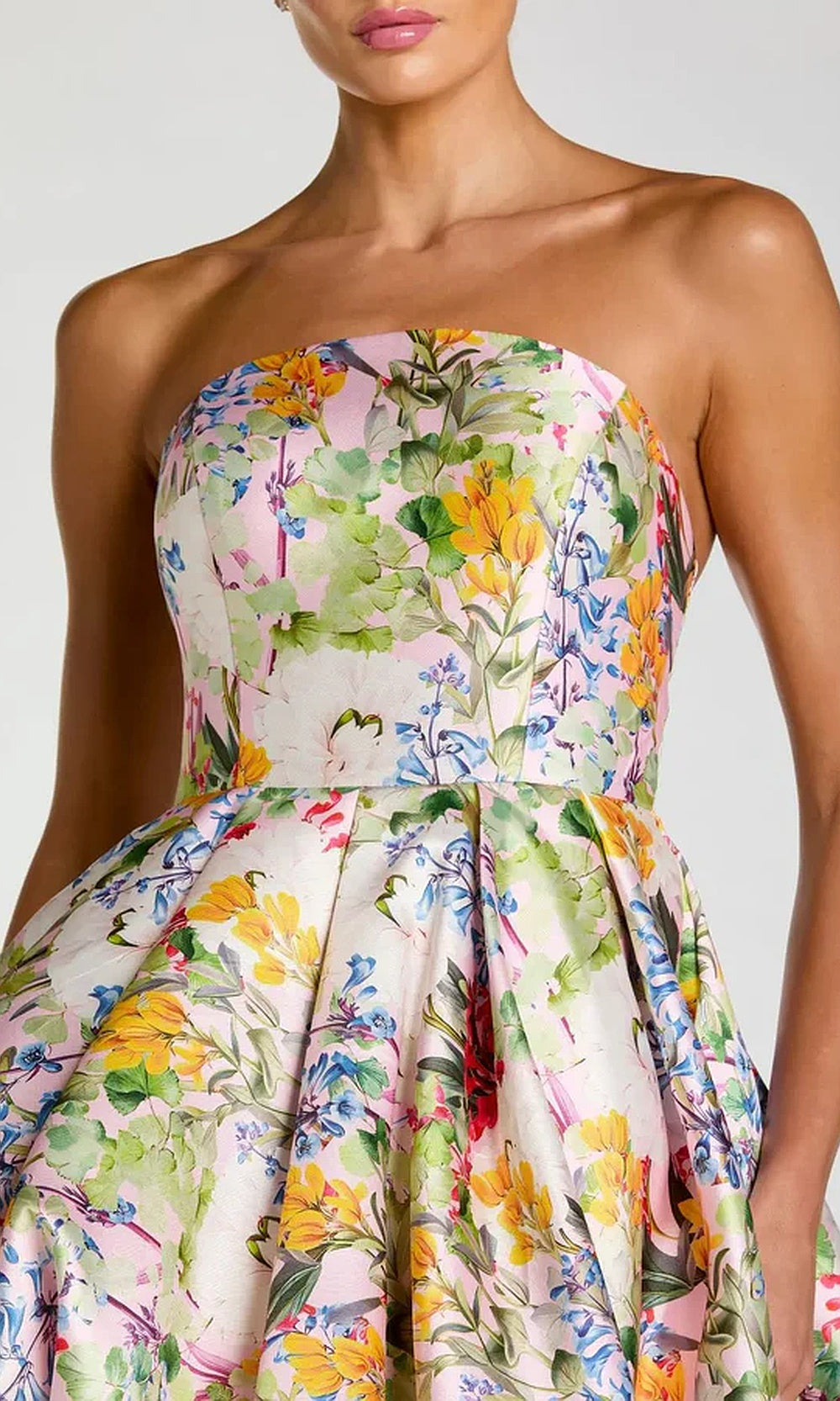 Mac Duggal 11991