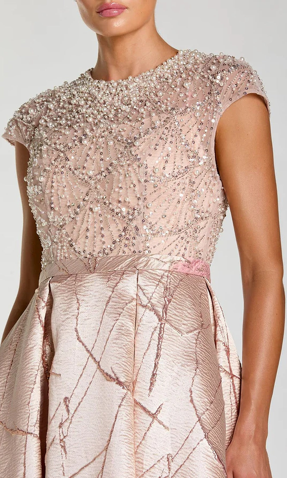 Mac Duggal 21219