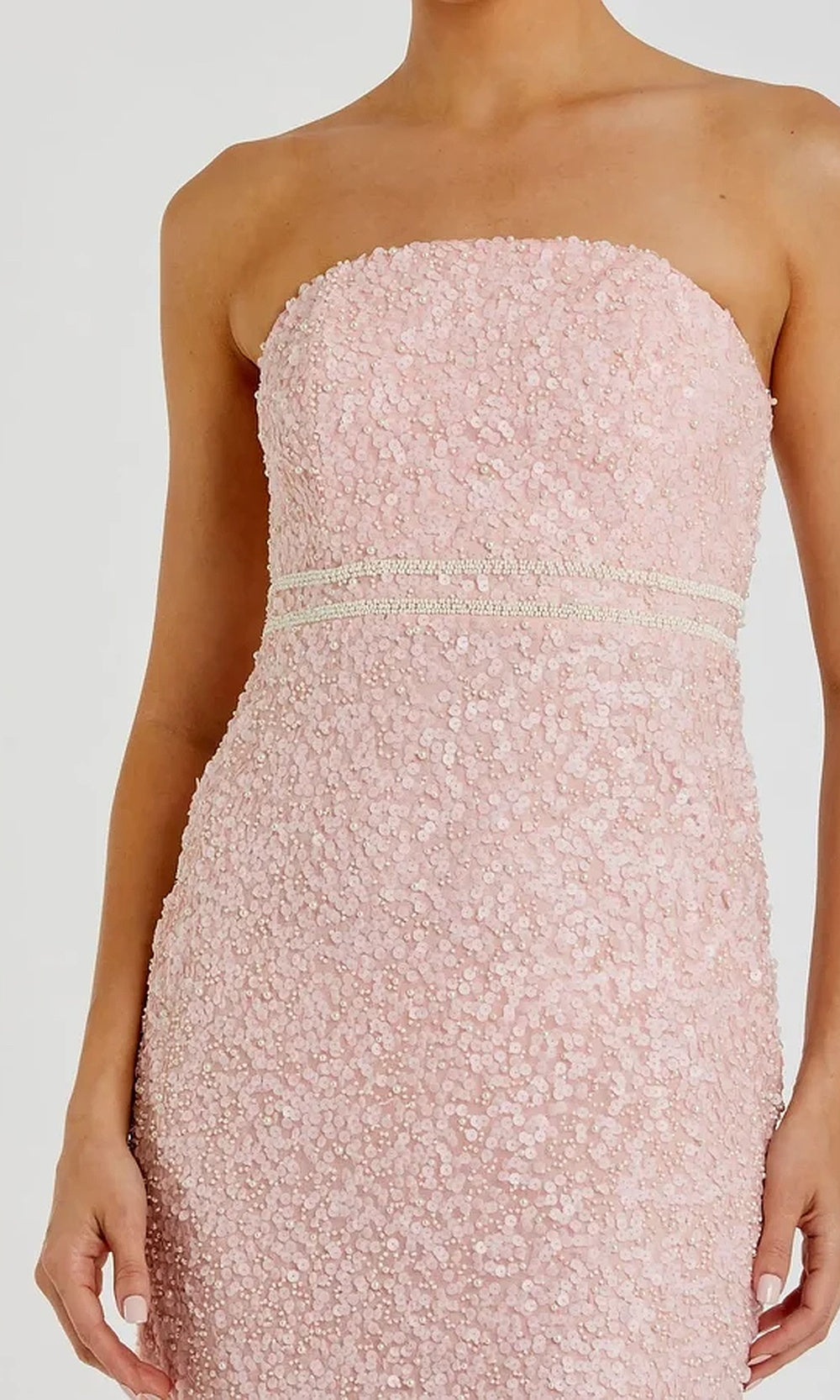 Mac Duggal 94200