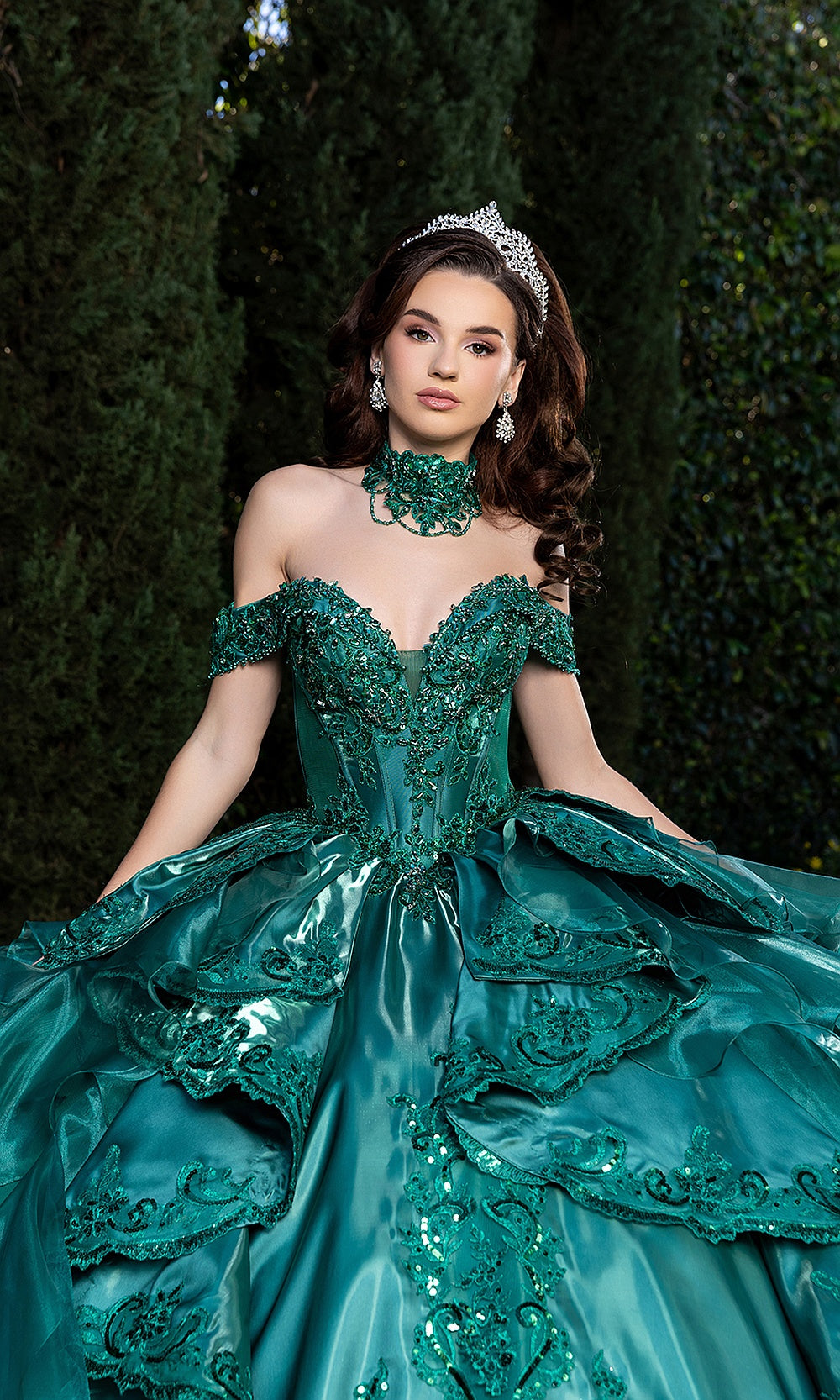 May Queen LK300 hunter green ball gown — close front view of the beaded bodice and choker detail