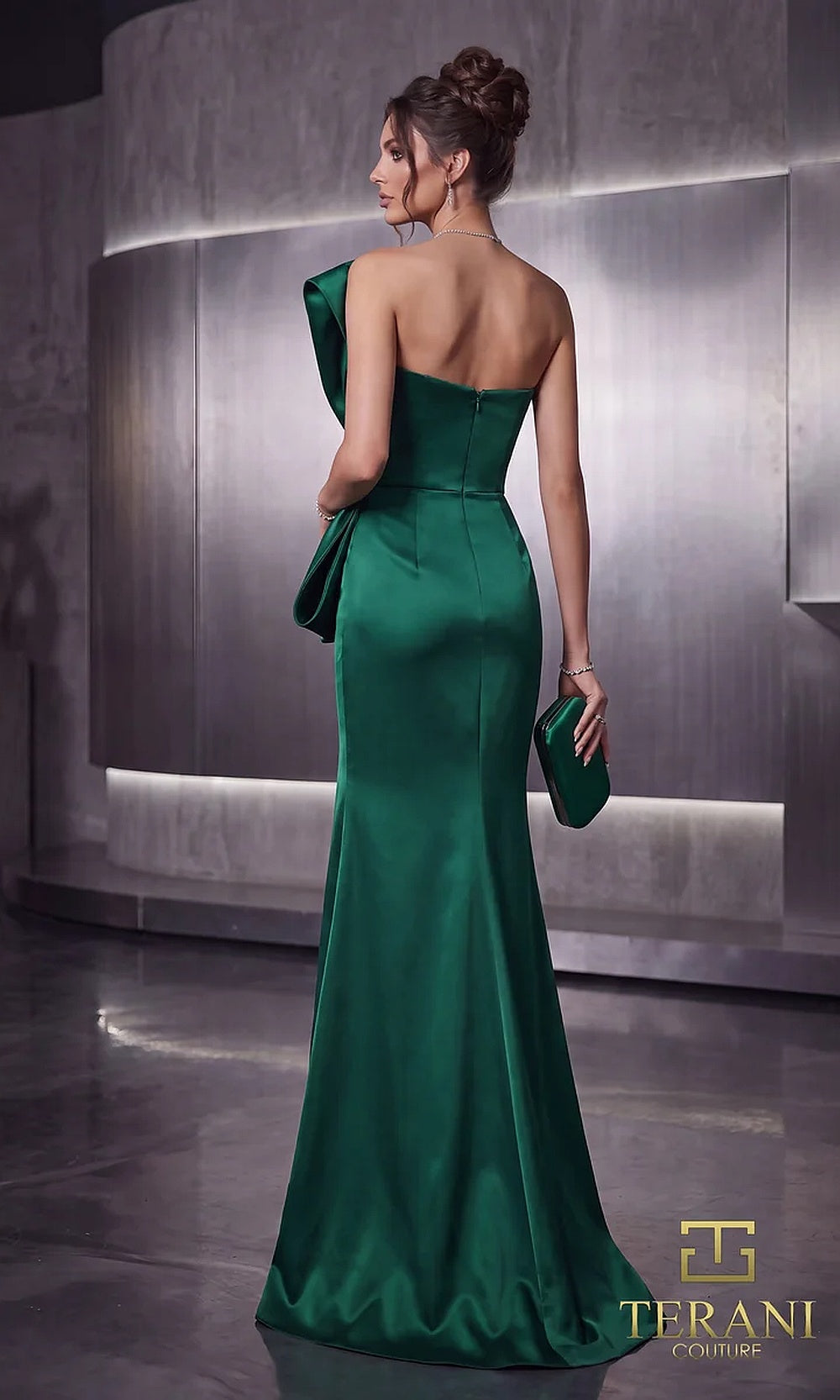 Terani Couture 262E7358 Emerald formal evening dress back view with asymmetric satin fitted column, sculpted bow drape, evening gown