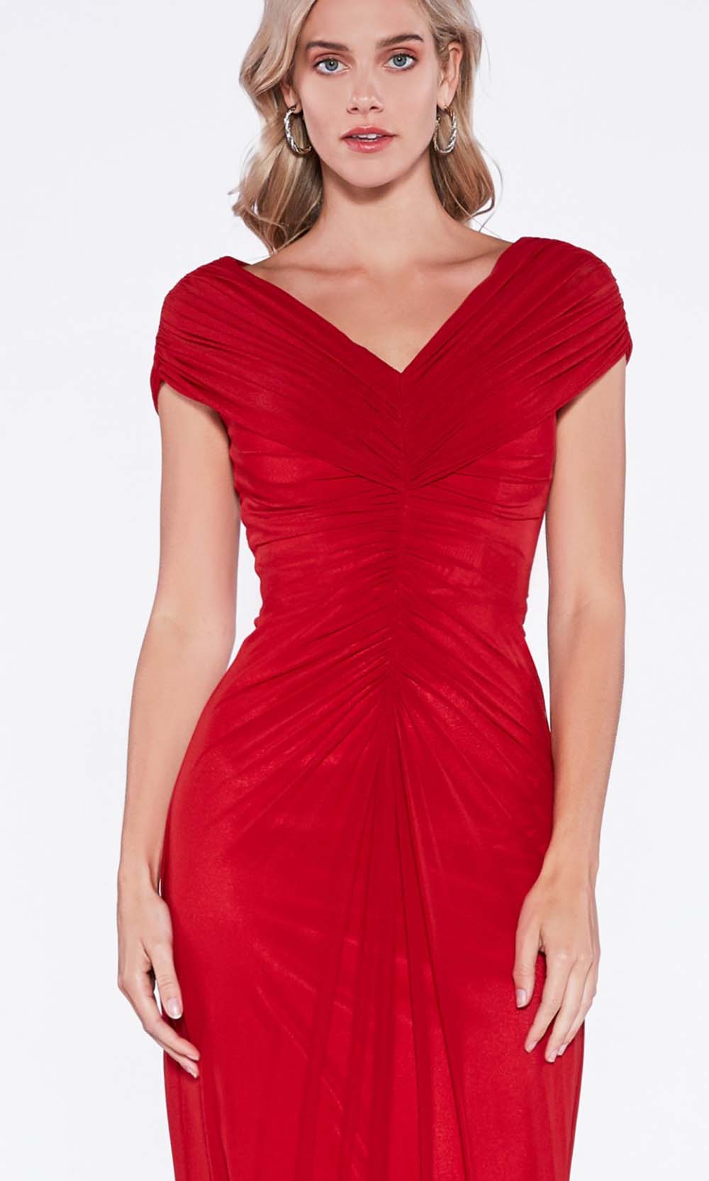 Cinderella Divine - 3974 Unique Sleeve Ruched Gown In Red