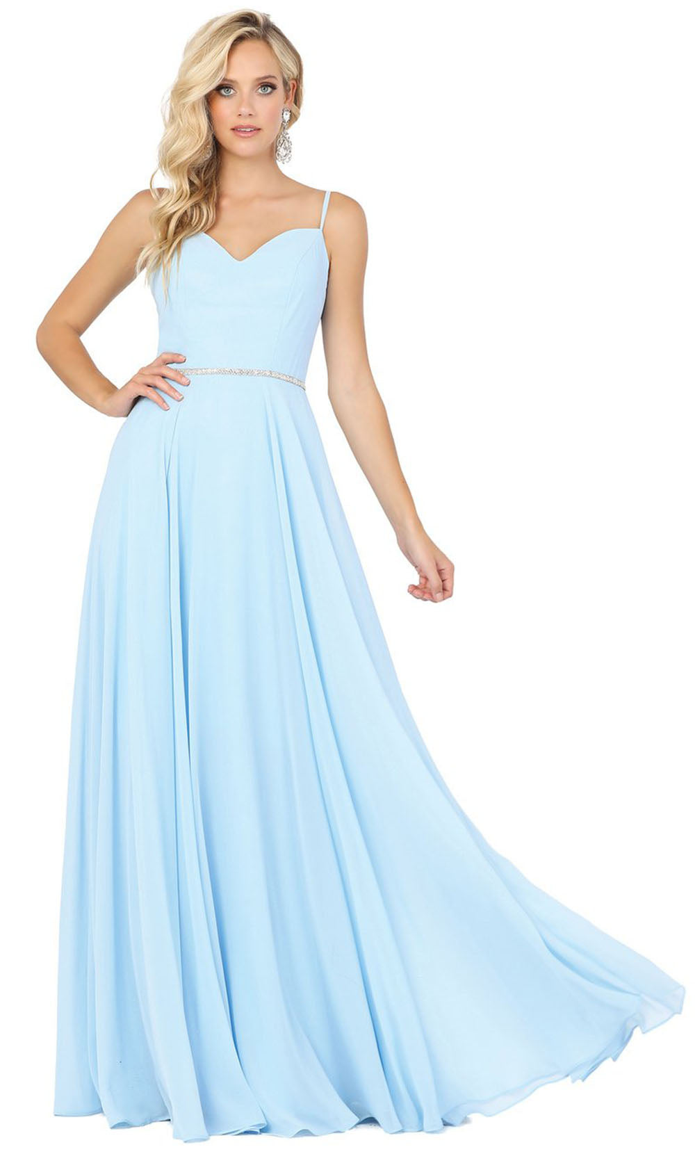 Dancing Queen - 4030 Sleeveless Sweetheart Neck Flowy A-Line Gown In Blue