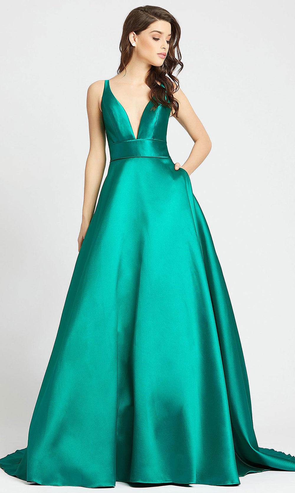 Mac Duggal - 55010I Sleeveless Plunged V Neck Ballgown In Green