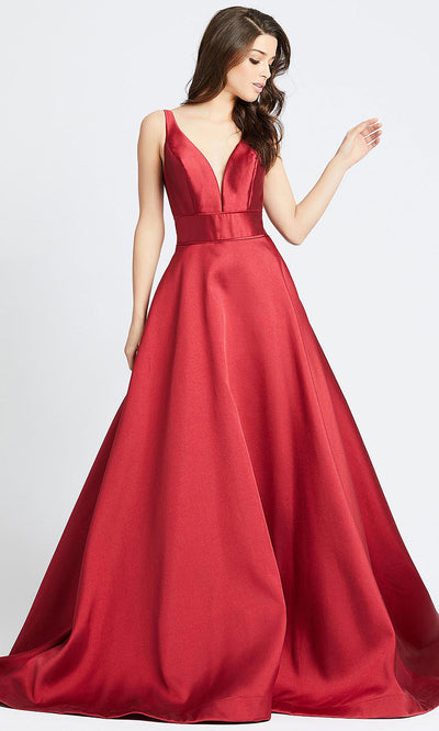 Mac Duggal - 55010I Sleeveless Plunged V Neck Ballgown In Red