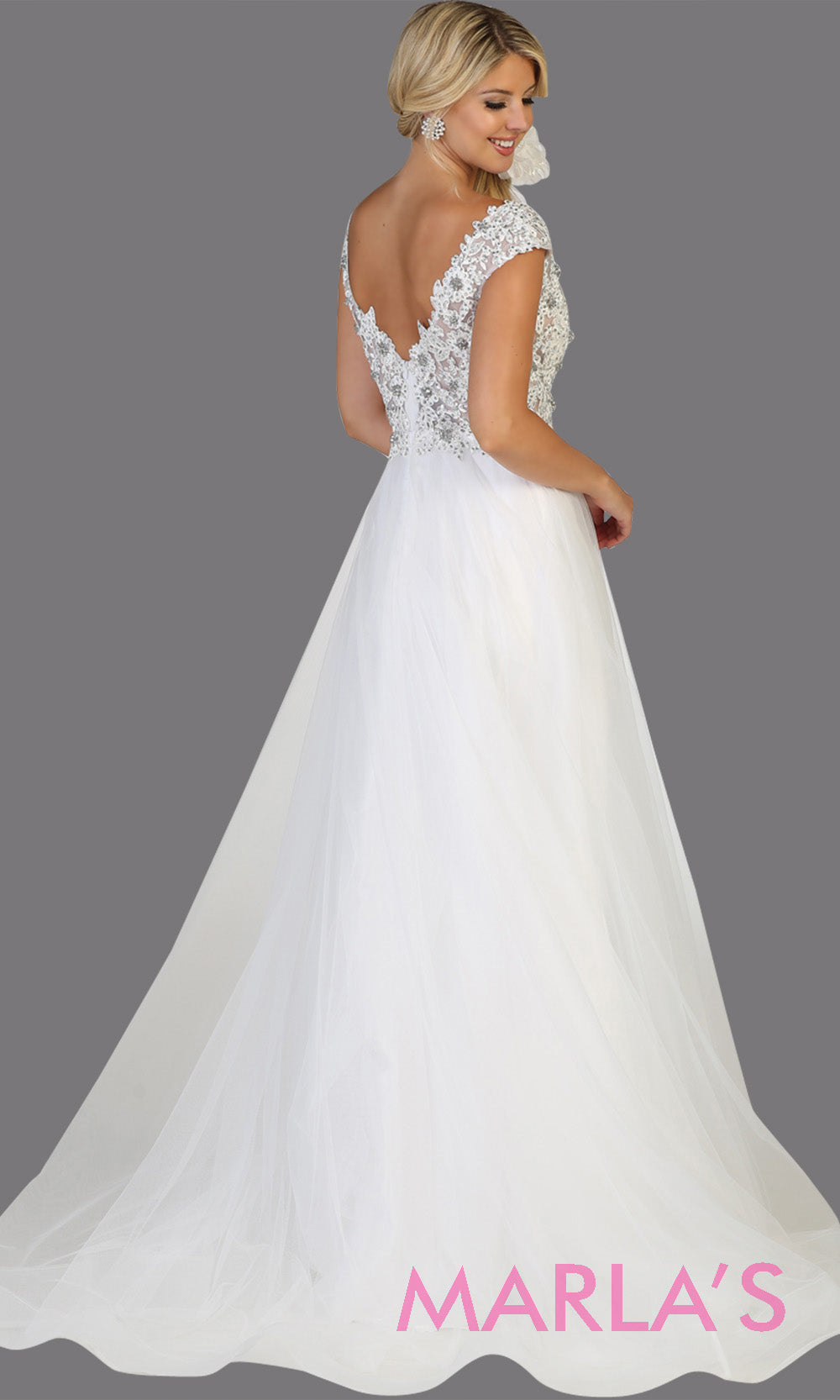 Back of Long v neck white semi bridal ball gown with wide straps rom mayqueen. Perfect for budget friendly wedding bridal gown, plus size bridal dress, cheap white dress, second wedding white gown, white prom dress, white indowestern party gown