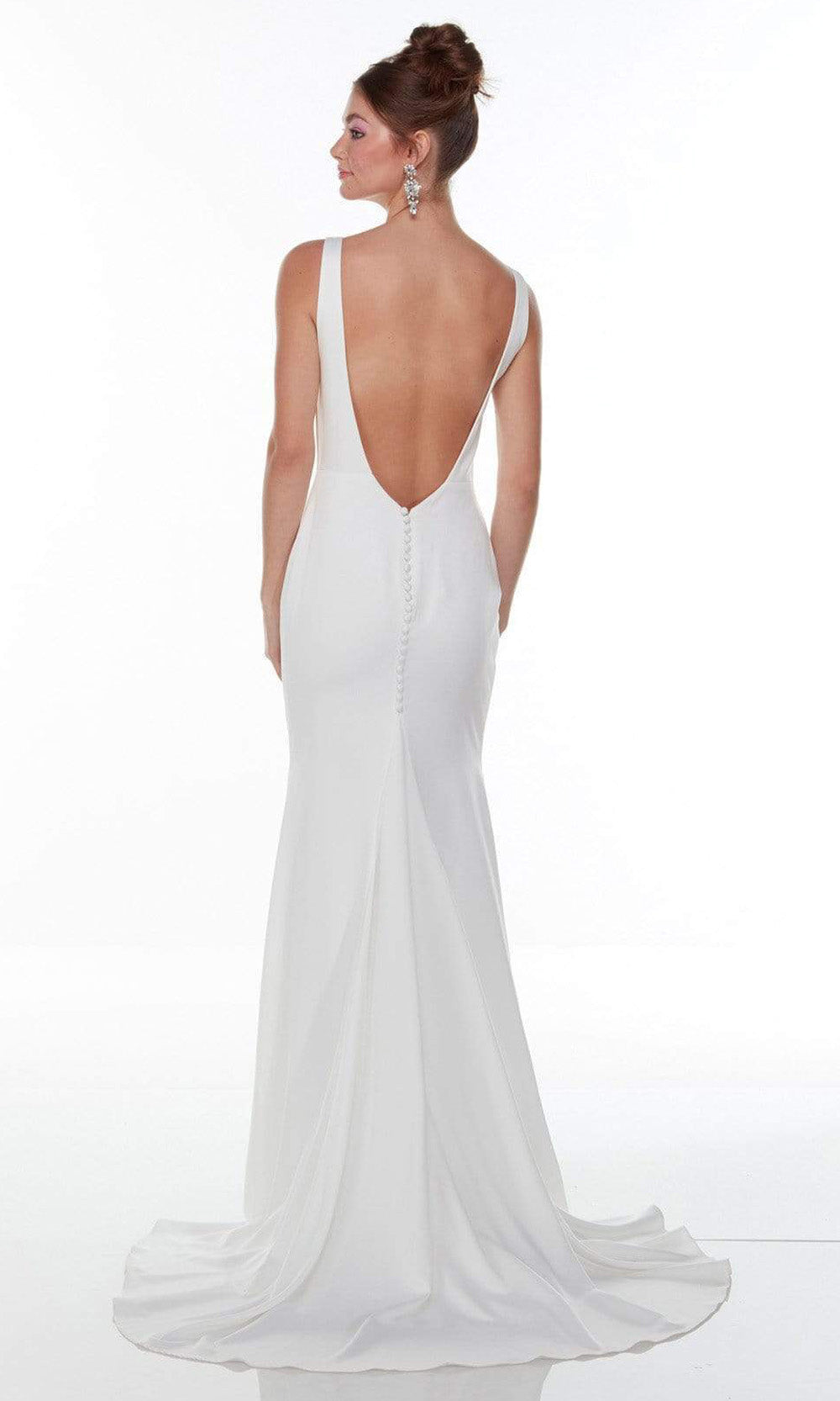 Alyce Paris - 7052 Simply Pretty Bridal Bare Back In White