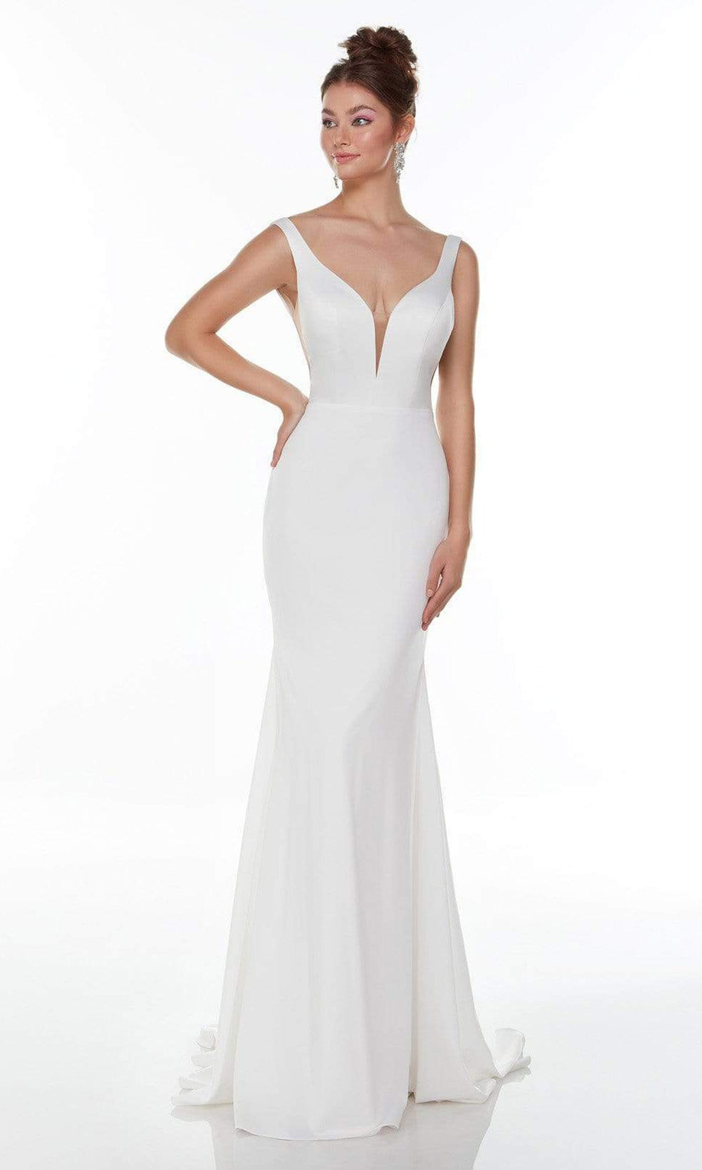 Alyce Paris - 7052 Simply Pretty Bridal Bare Back In White