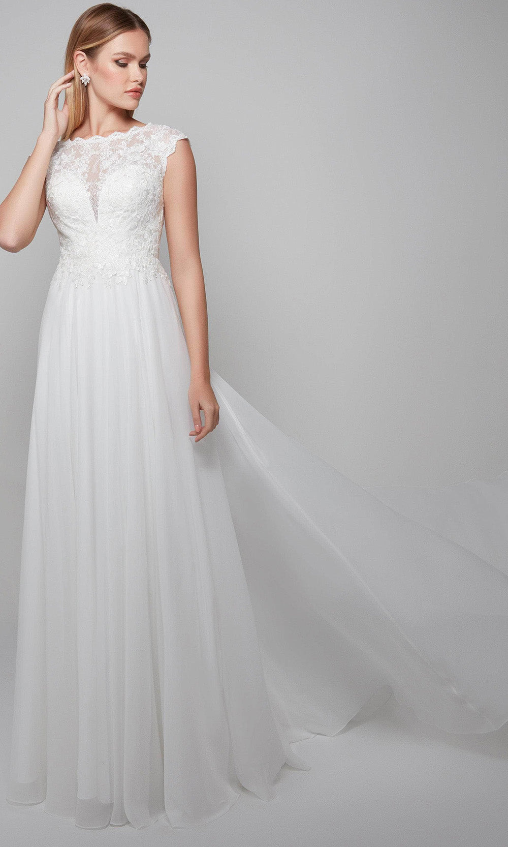 Alyce Paris 7073 In White