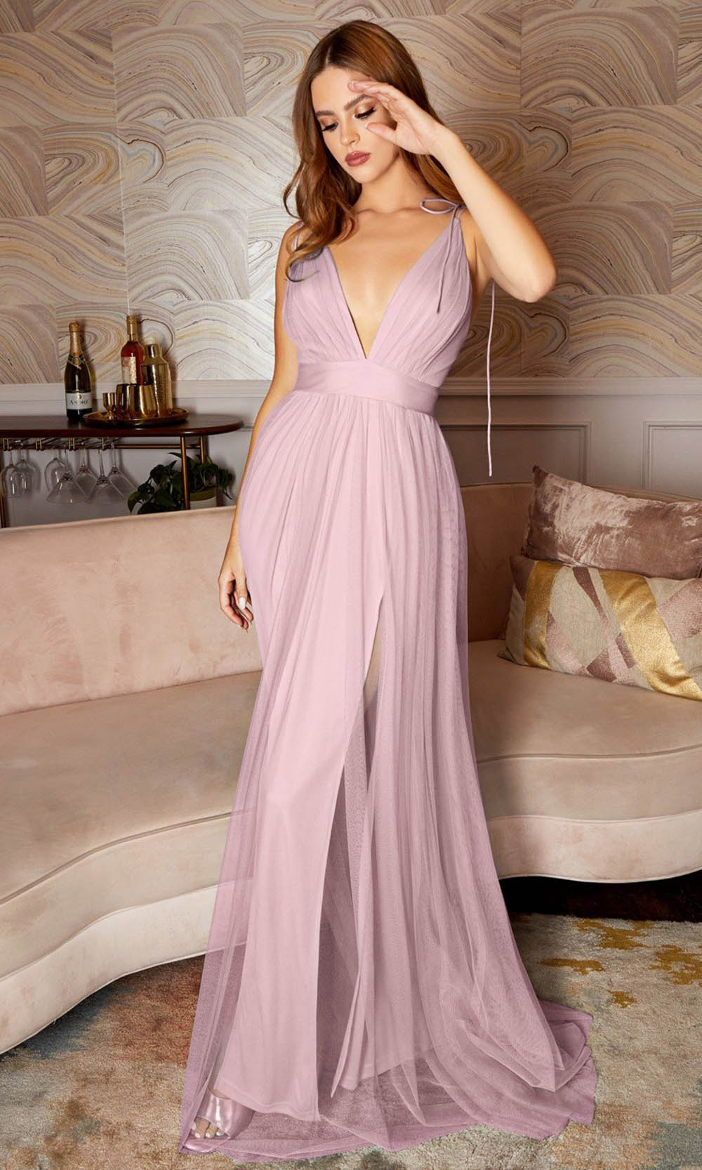 Ladivine - SE005P Plunging Tulle High Slit Gown In Mauve