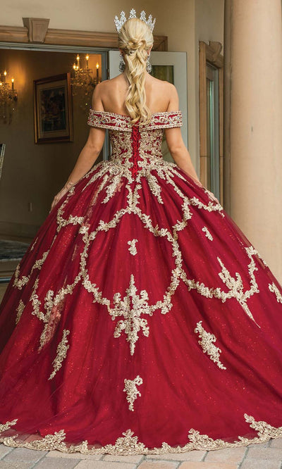 Dancing Queen - 1572 Applique Off Shoulder Gown In Red
