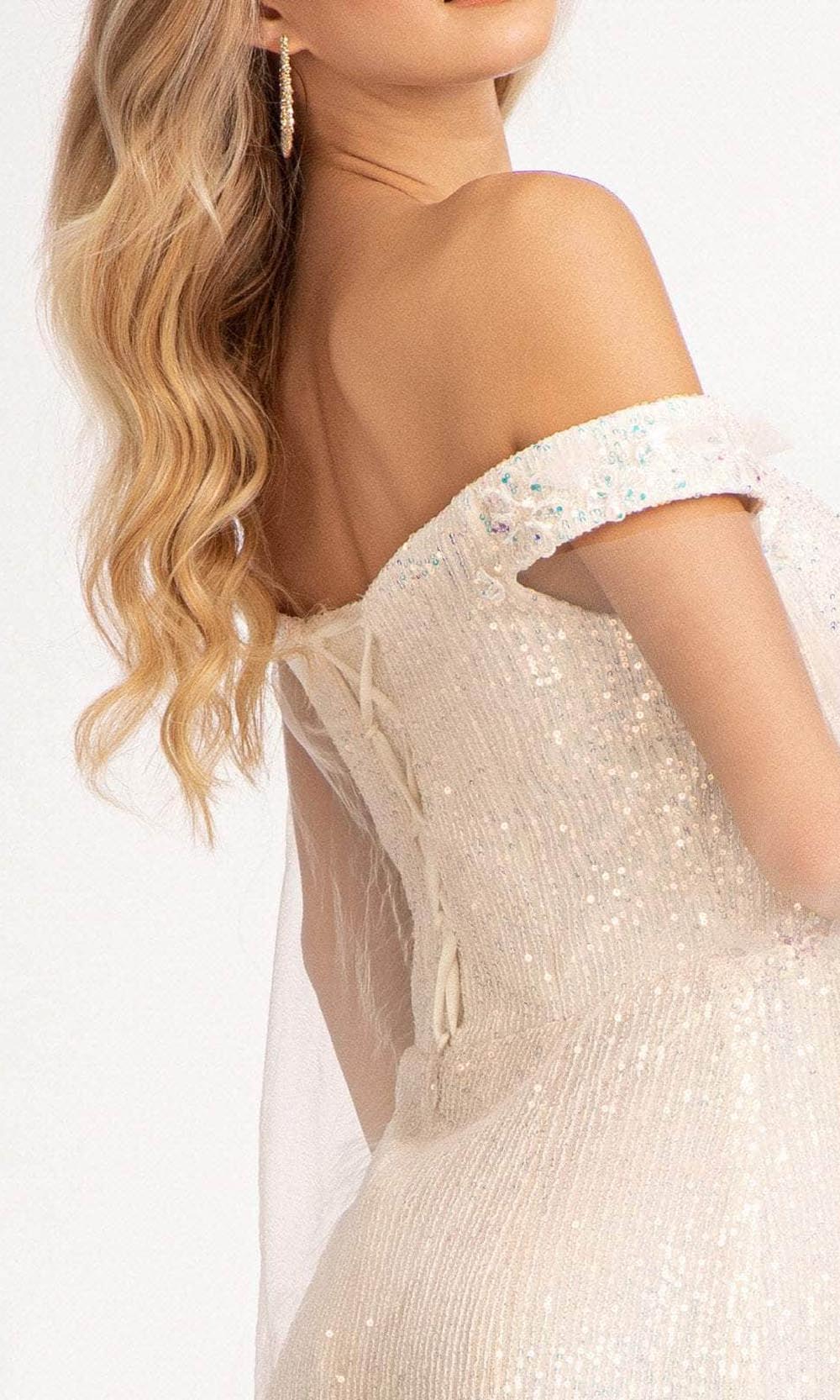 Elizabeth K GL3054 In White