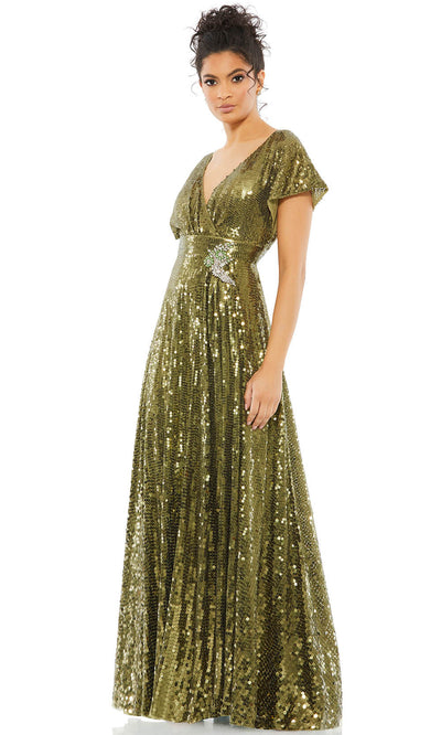Mac Duggal - 10773 Flutter Sleeve Sequin Gown In Green