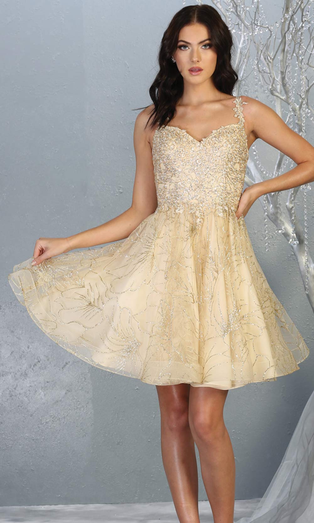 Mayqueen MQ1753 short champagne gold flowy v neck glittery sequin grade 8 graduation dress w/straps.This light gold party dress is perfect for prom, graduation, grade 8 grad, confirmation dress, bat mitzvah dress, damas.Plus sizes avail for grad dress.jpggrade 8 grad dresses, graduation dresses