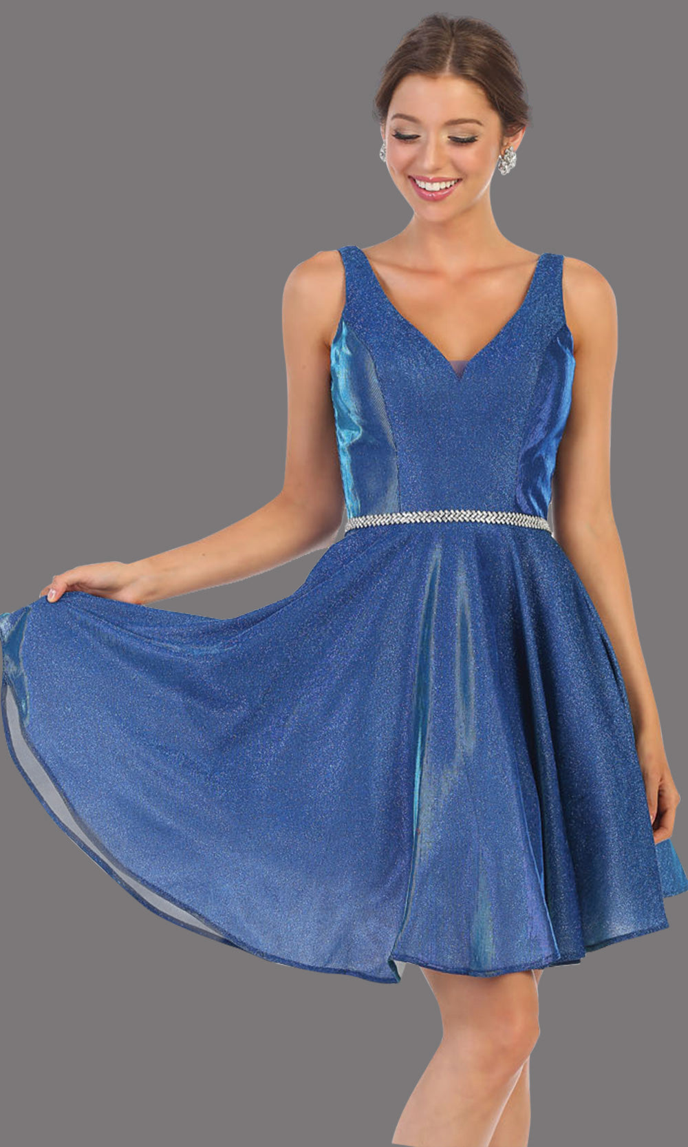 Mayqueen MQ1777 short royal blue metallic flowy simple grade 8 graduation dress w/ straps & belt. Royal blue party dress is perfect for graduation, grade 8 grad, confirmation dress, bat mitzvah dress, damas. Plus sizes avail for grad dressgrade 8 grad dresses, graduation dresses