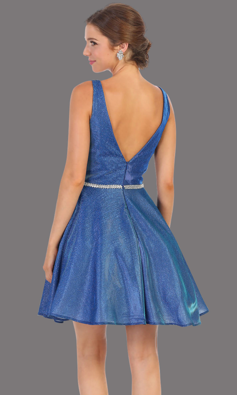 Mayqueen MQ1777 short baby blue metallic flowy simple grade 8 graduation dress w/ straps & belt. Light blue party dress is perfect for graduation, grade 8 grad, confirmation dress, bat mitzvah dress, damas. Plus sizes avail for grad dressgrade 8 grad dresses, graduation dresses