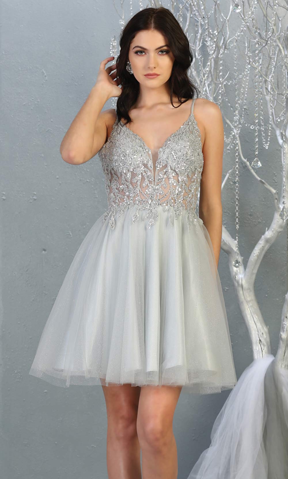 Mayqueen MQ1813 short silver sequin flowy vneck grade 8 graduation dress w/ straps & puffy skirt. Light grey party dress is perfect for prom, graduation, grade 8 grad, confirmation dress, bat mitzvah dress, damas. Plus sizes avail for grad dress.jpggrade 8 grad dresses, graduation dresses