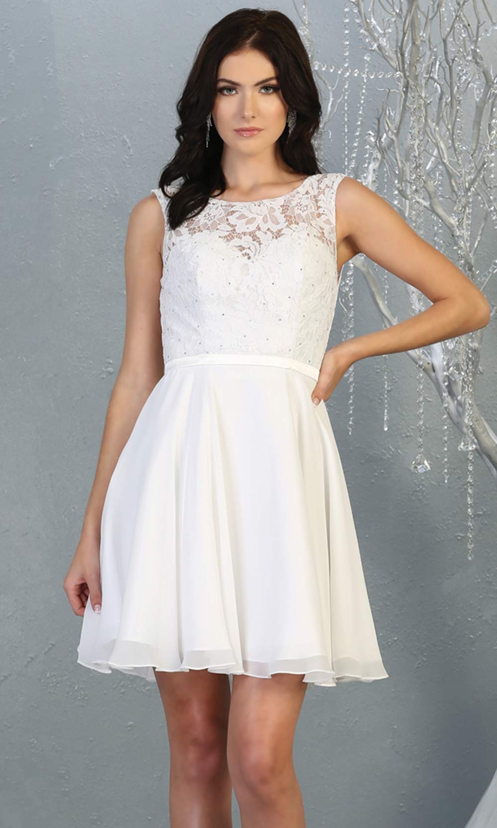 Mayqueen MQ1814 short white high neck flowy grade 8 graduation dress w/ corset & simple skirt. White party dress is perfect for prom, graduation, grade 8 grad, confirmation dress, bat mitzvah dress, damas. Plus sizes avail for grad dress.jpggrade 8 grad dresses, graduation dresses