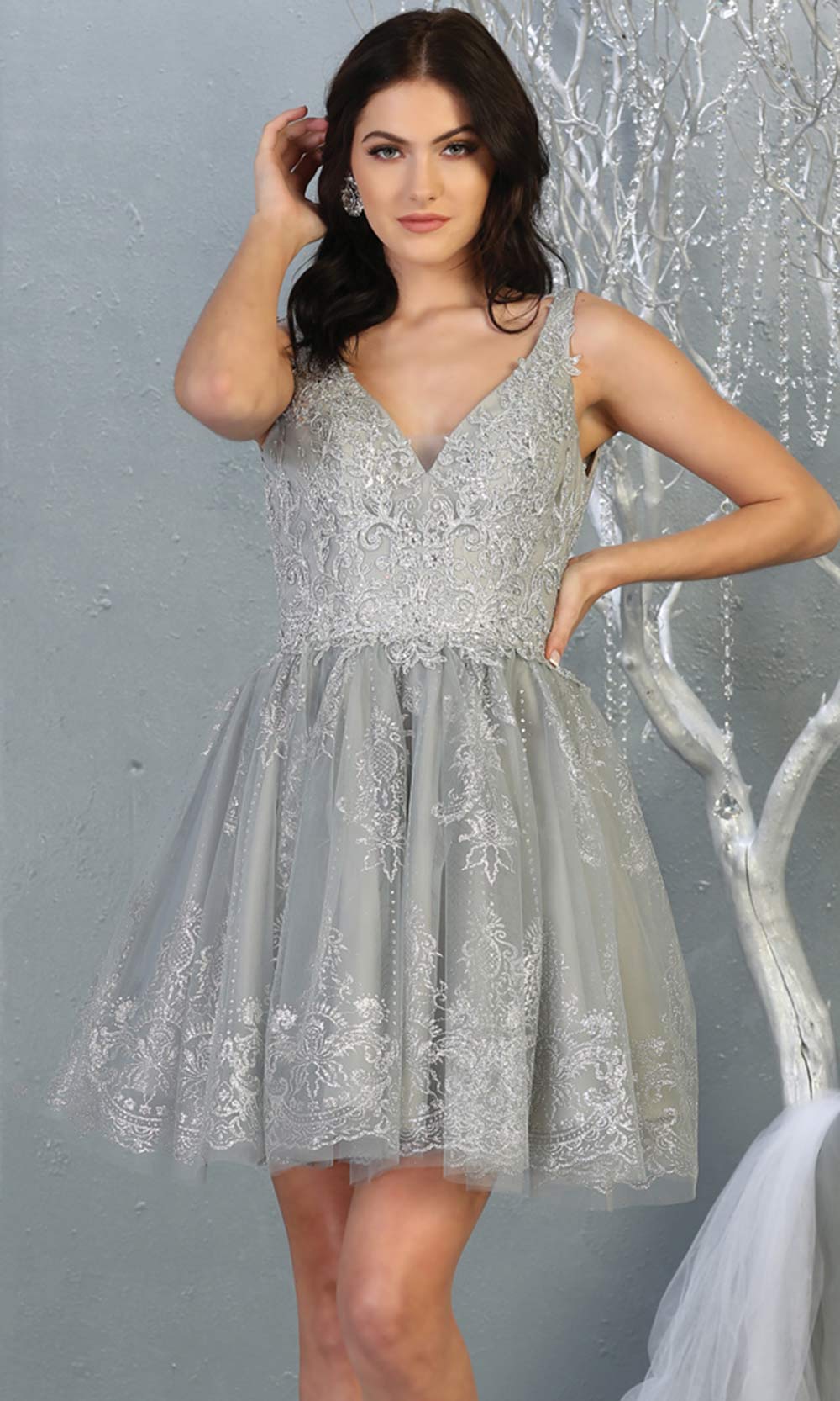 Mayqueen MQ1817 short silver grey v neck flowy grade 8 graduation dress w/beaded top & puffy skirt. Light gray party dress is perfect for prom, graduation, grade 8 grad, confirmation dress, bat mitzvah dress, damas. Plus sizes avail for grad dress.jpggrade 8 grad dresses, graduation dresses