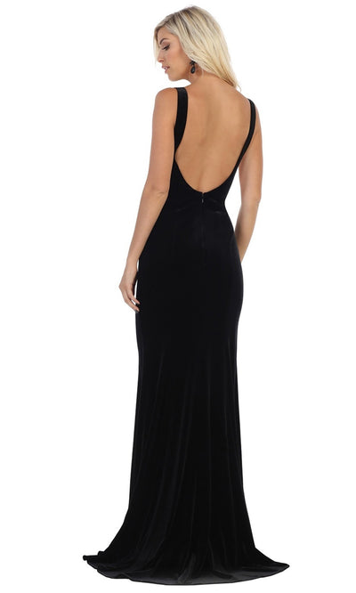 May Queen - RQ7709 Bateau Fitted Velvet Gown In Black