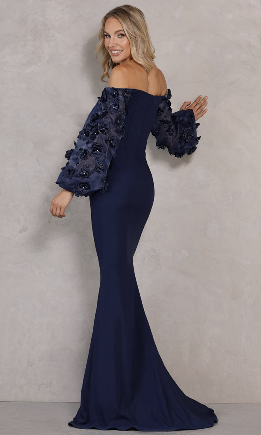 Terani Couture 1911E9128 In Blue