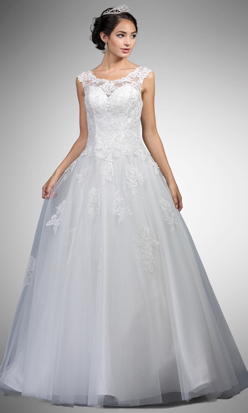 Dancing Queen - A7002 Long Lace Embraided Dress In White